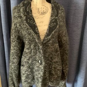 I.B. Diffusion Sweater